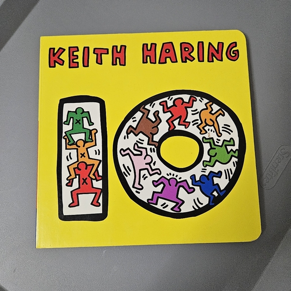 VINTAGE 1998 KEITH HARING TEN 10 HARDCOVER BOARD BOOK RARE 1ST FIRST EDITION - Picture 1 of 4